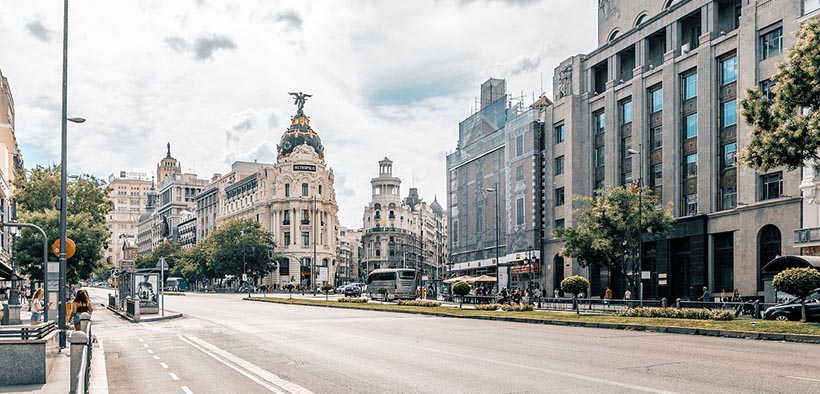 Andrea Pozzolini Rhea Vendors Group